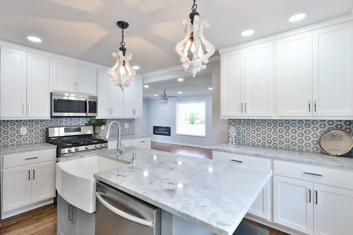 Kitchen with pendant lighting
