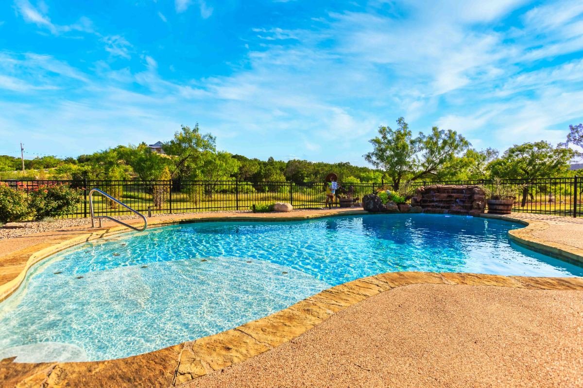 Pool with open view